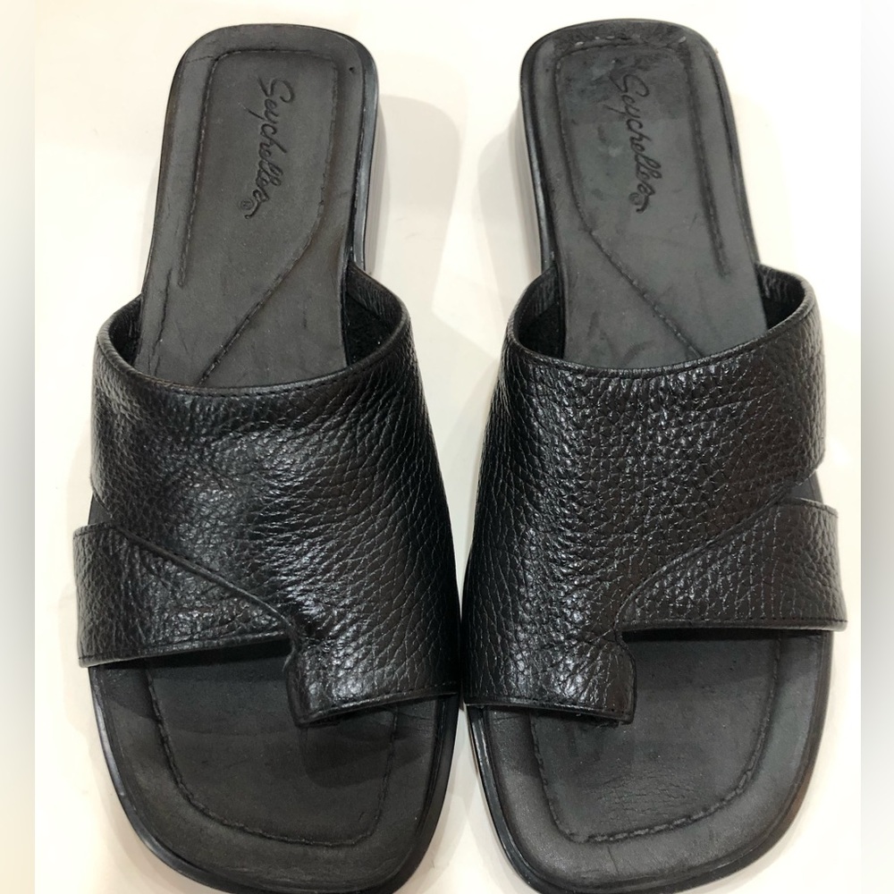 Seychelles Black Textured Leather Slide Mules